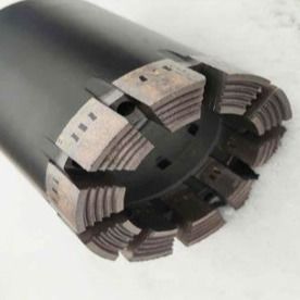 BWL NWL HWL PWL Diamond Core Bit con corsi d'acqua standard per una trivellazione efficiente