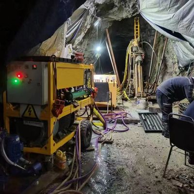 Nq 600m Full Hydraulic Geological Underground Drilling Rig con velocità di perforazione più veloce