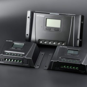 Esposizione LCD solare di With LED del regolatore della tassa PWM MPPT