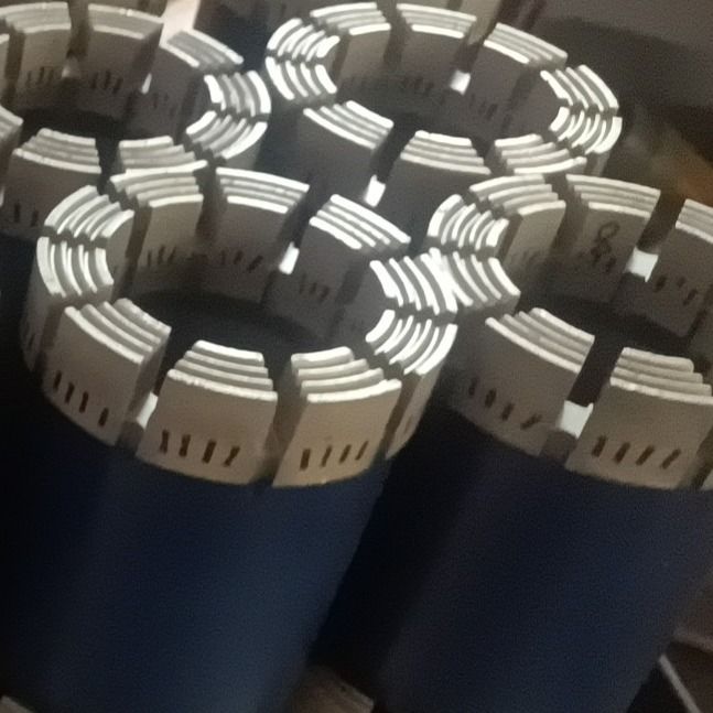 Bits di core di diamanti della serie Q progettati per l'esplorazione geologica profonda in terreni difficili