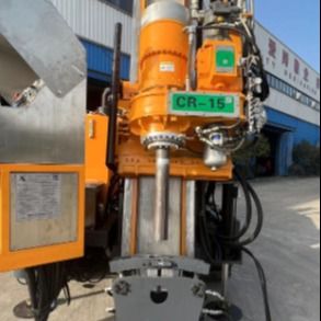 NQ 1650m Innovative CR15 Full Hydraulic Surface Core Drilling Rig: ridefinire l'eccellenza della perforazione