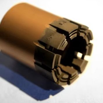 Miglioramento dell'efficienza di perforazione dei pezzi di diamante per rocce dure da medie a ultra dure