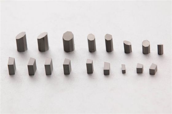 Un buon prezzo. Imbuto del tungsteno dei prodotti dell'inserzione del carburo di tungsteno, materiale del crogiolo di tungsteno nuovo non riciclato in linea